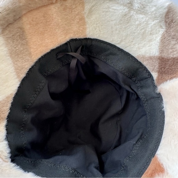 Bundle of two neutral plaid bucket hats, faux fur and wool blend. One size - Picture 6 of 6